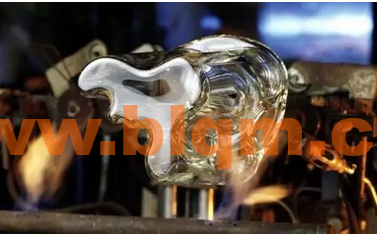 给玻璃花瓶修边