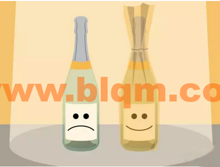 葡萄酒橱窗摆设图片